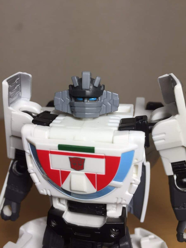 1477921272-uw-lynx-king-24