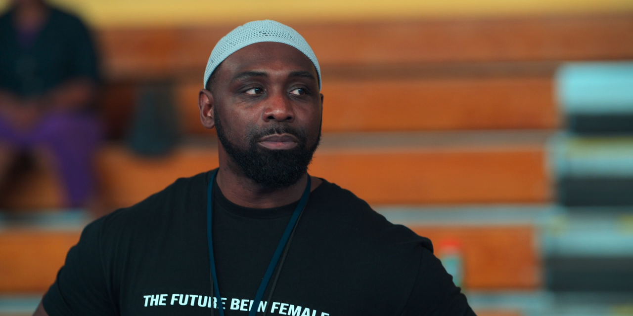 Swagger.S01E02.Vipere.iTALiAN.MULTi.1080p.WEB.H.264-MeM.GP.mkv_snapshot_31.32_[2021.10.29_23.15.57]