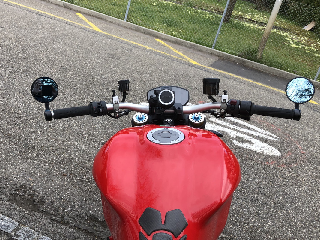 367FDF95-73F5-49CB-B82D-D8B1B1DCBB27