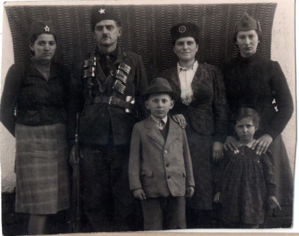 [Слика: s-l1600.jpg]