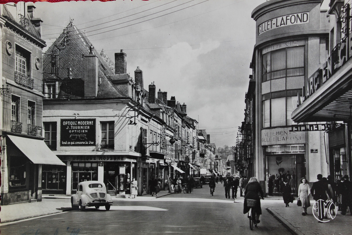 Charleville-Mzires-rue république