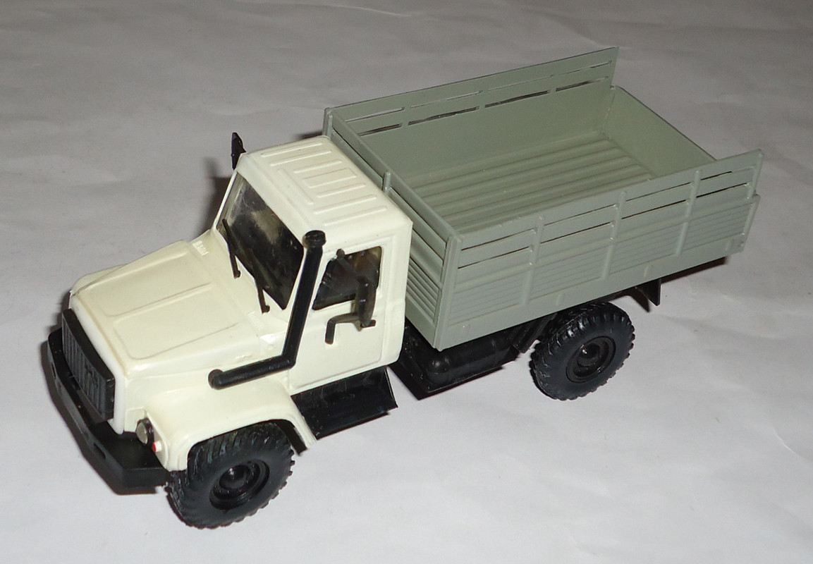 ГАЗ-3308 Садко