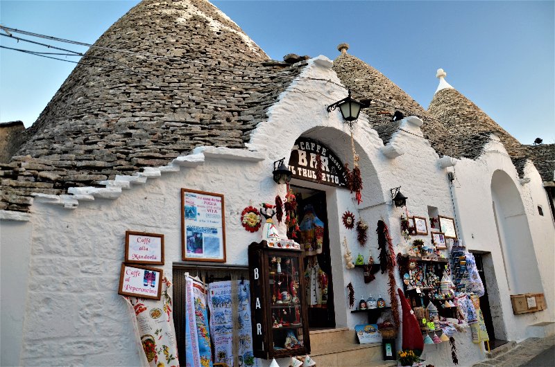 ALBEROBELLO-26 Y 27-9-2018 - Italia y sus pueblos-2018/2019/2023 (21)