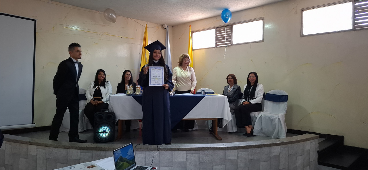 Grados (12)