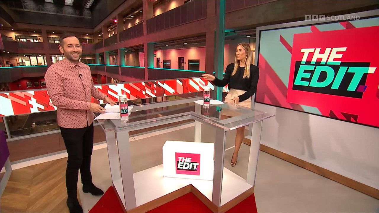 11.13 - 19.15.00 - The Edit  ᴺᵉʷ. S02E16 Entertainment news and chat ....ts_snapshot_19.52_[2021.11.