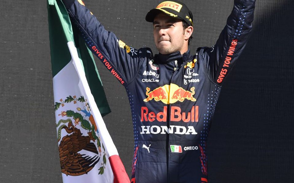 ¿Checo Pérez quiere que el Chicharito regrese a la selección mexicana?