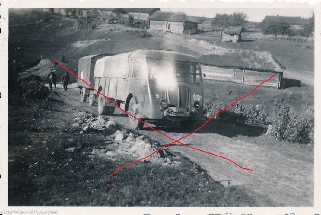 Foto Deutscher Wagen Bus mit Anhänger Renault 6 