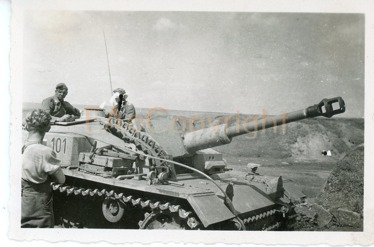 StuG Sturmgeschütz Panzer Tank Langrohr Foto