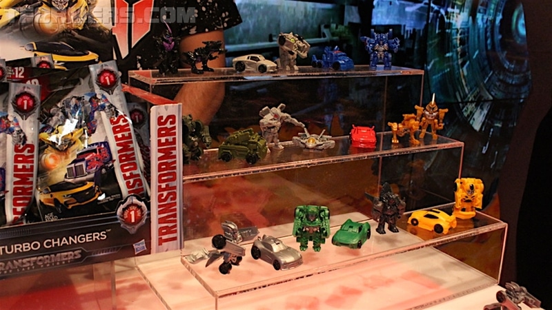 MORE Transformers Showroom Images Trypticon, Tit