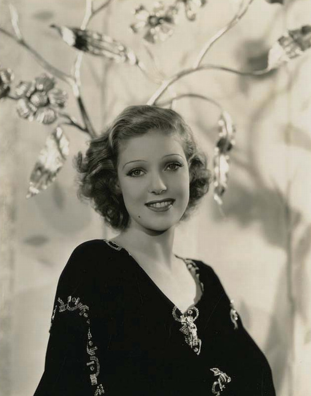 loretta_young_c32