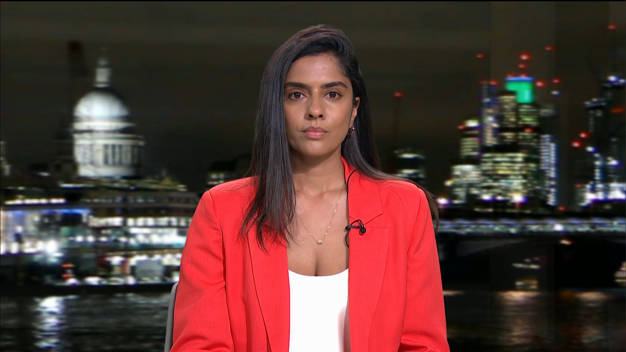 ITV News London_20220627_22302245.ts_snapshot_02.42.426