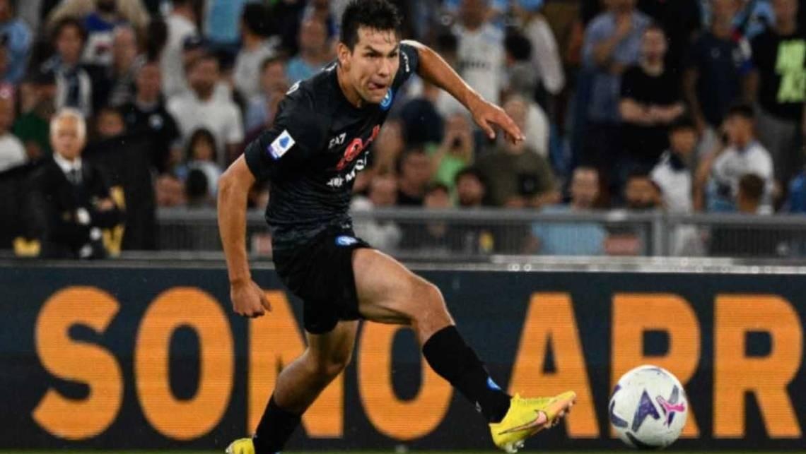 Chucky Lozano es duda para enfrentar al Liverpool en la Champions League
