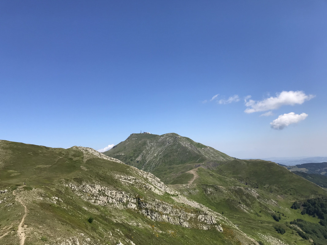 9D95F0D4-DE47-42B2-AFDB-6EA8DC8F56C9