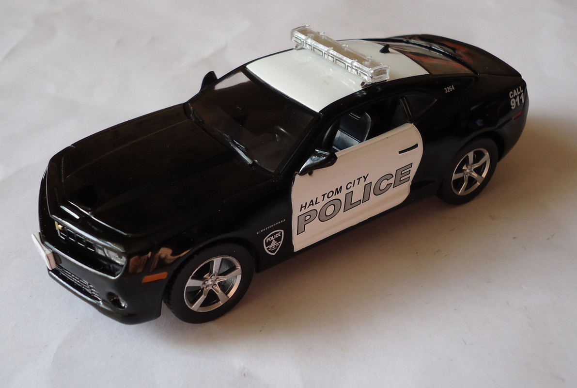 Chevrolet-Camaro SS Police