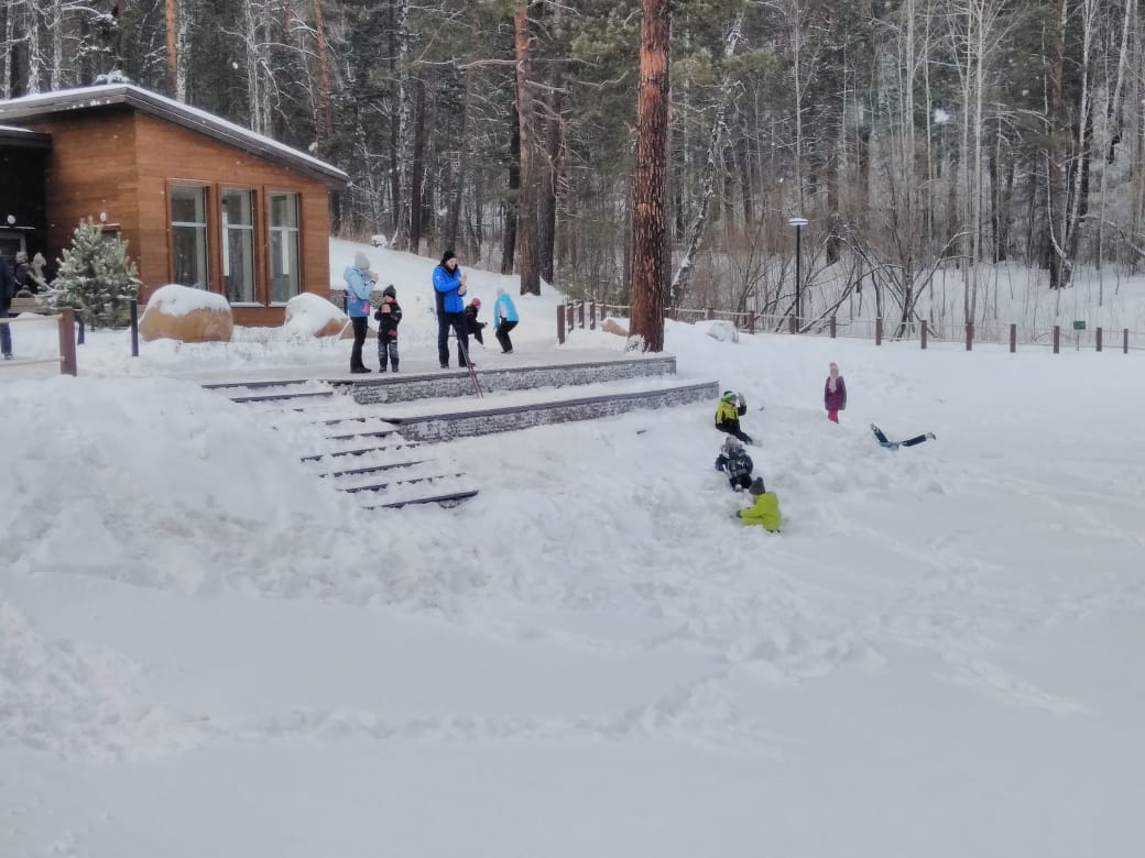 385CA3F9-A009-46B7-9376-106F0DF6E0A1