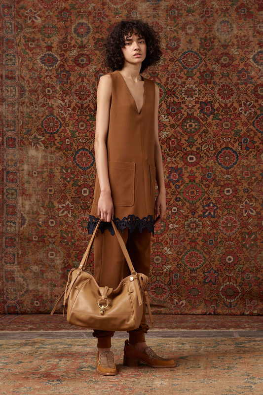 15-see-by-chloe-resort-2018