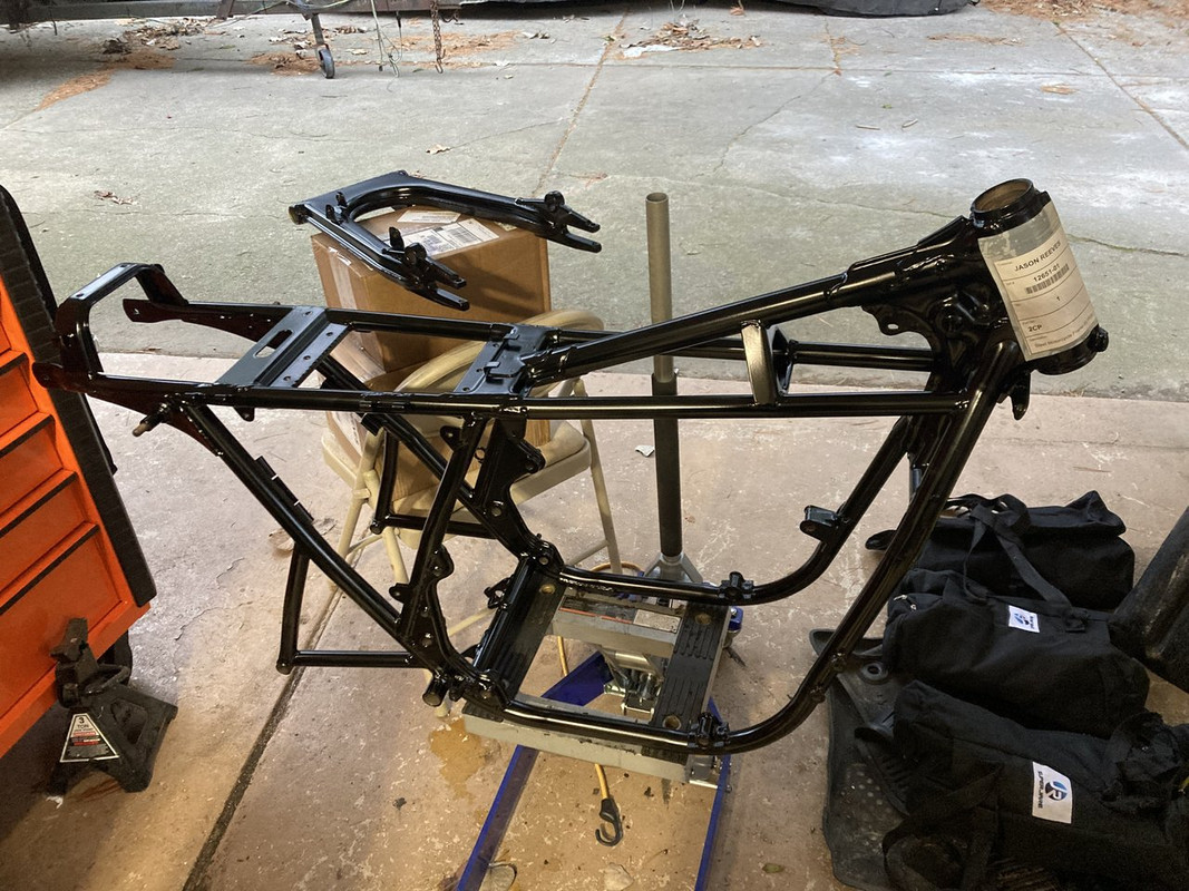 2499EEA4-4747-4815-B819-2B48F8C088F5