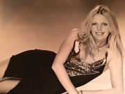sally-thomsett-a09