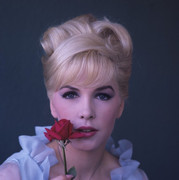 Stella-Stevens-c09