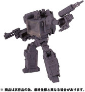27-Takara-Tomy-Soundwave