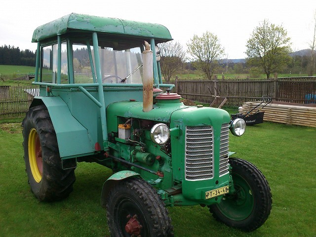 51d7d5df6336a4b311a20100