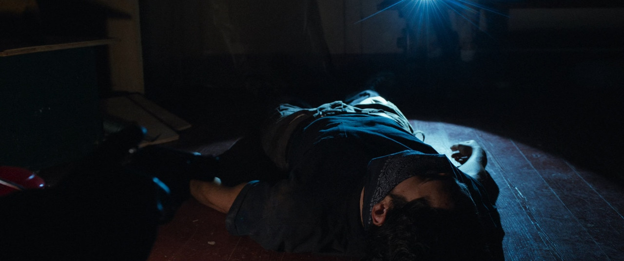 It Comes at Night 2017 (1080p x265 10bit Tigole)