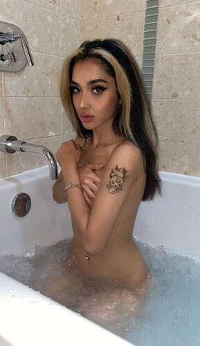 PH0-T0-V-from-Pak-OF-by-Indian-Onlyfans69-Telegram-02.jpg
