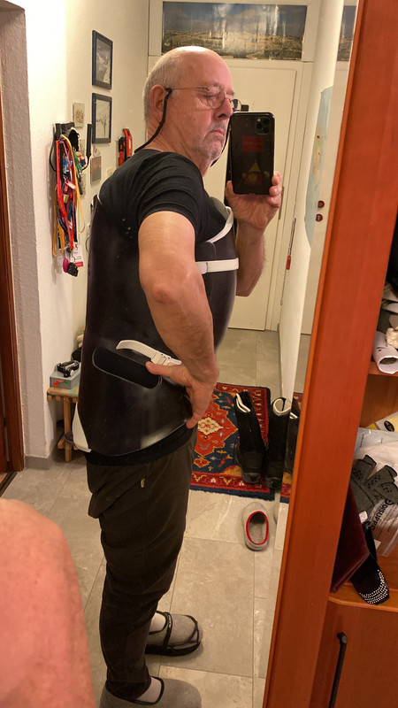 DF618CCC-13EC-443C-B378-2F0B0A19051B