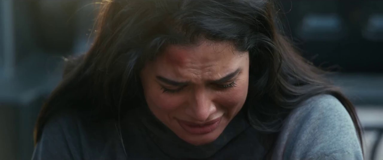 Weapon-2024-Tamil-WEBRip-720p-x264-AVC-EAC3-6ch-ESub-mkv-0005