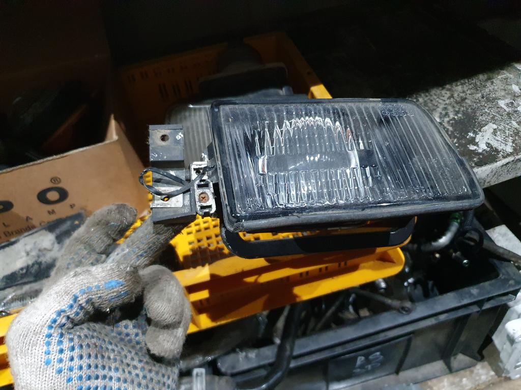 Противотуманная фара