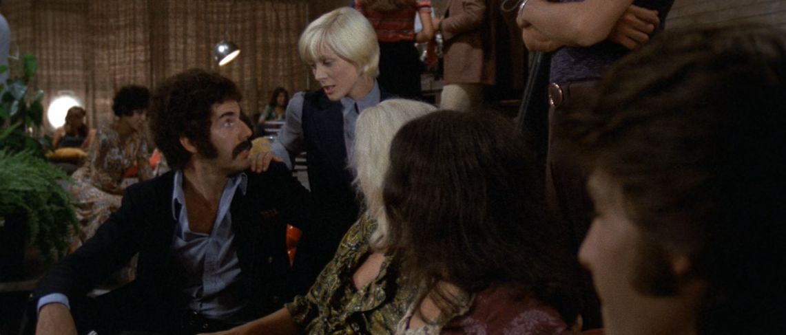 4 Mosche Di Velluto Grigio (1971) BRRip.Dual.mkv_snapshot_00.12.22.784