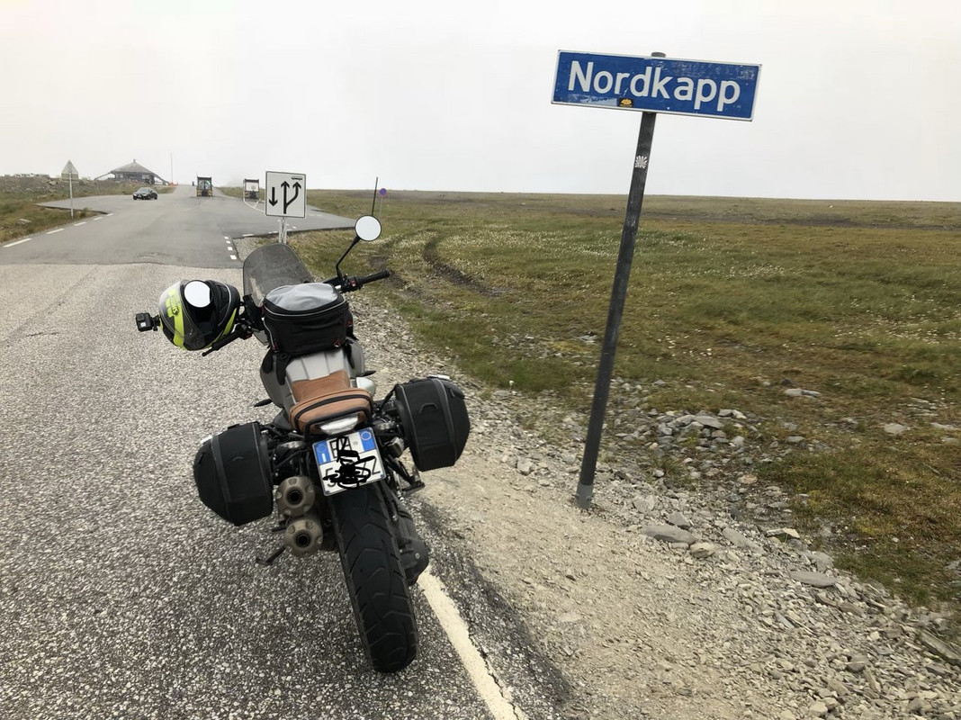 35EE9E85-E70F-49B9-9284-20056CD80D44