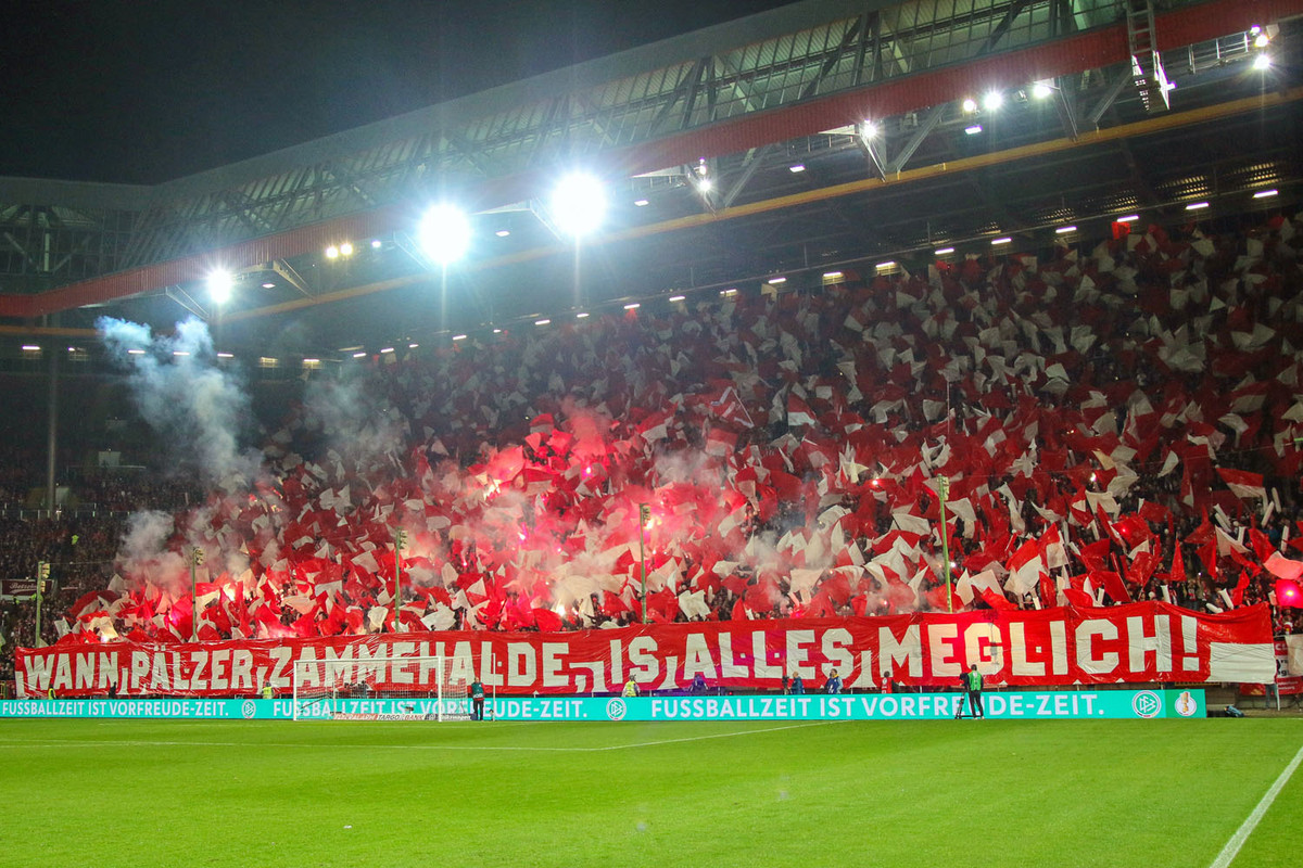 1-fc-kaiserslautern-1-fc-koeln-dfb-pokal-2023-2024-4