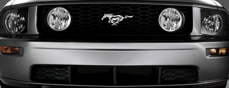 logo mustang 2005