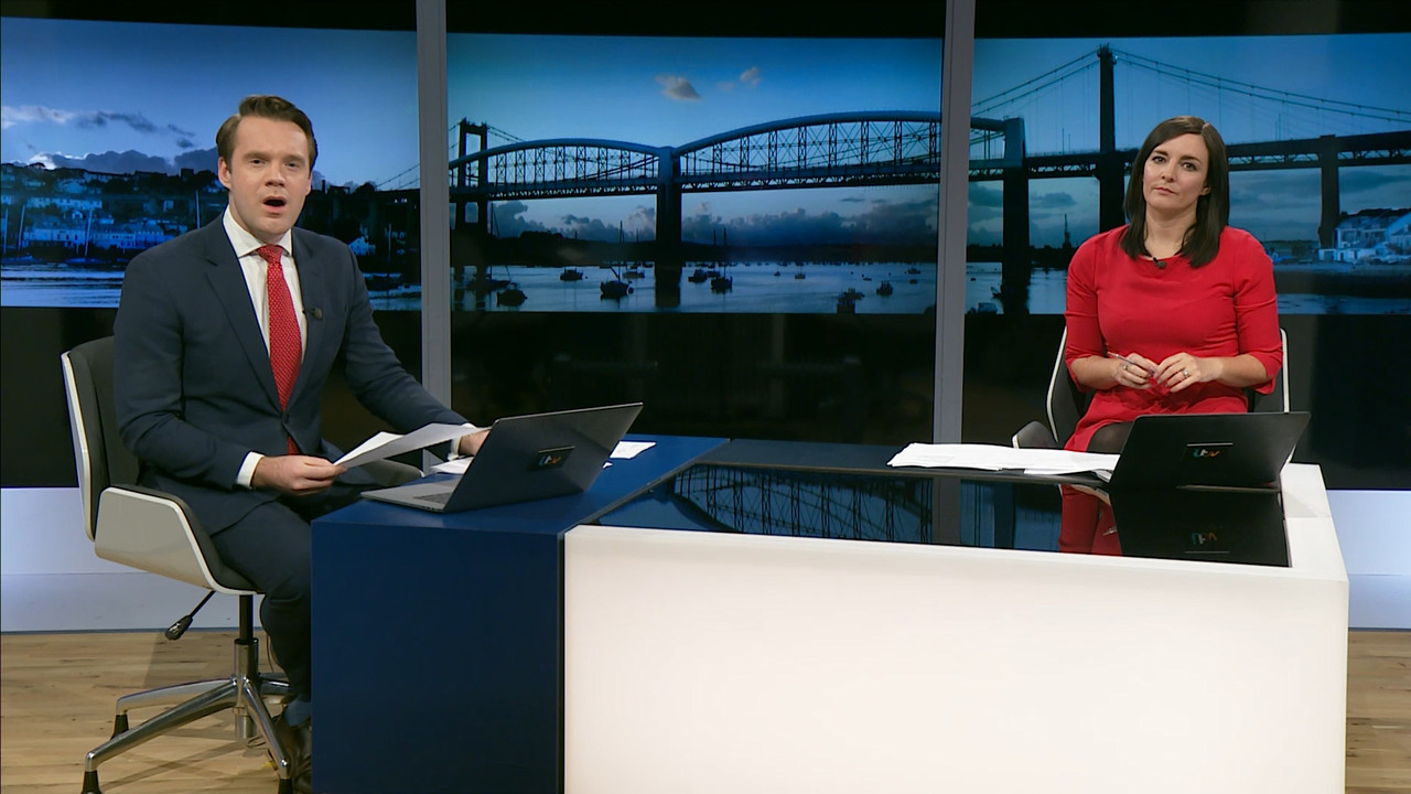 02.19 - 18.00.00 - ITV News West Country. News for Devon, Cornwall, S....ts_snapshot_16.25.729