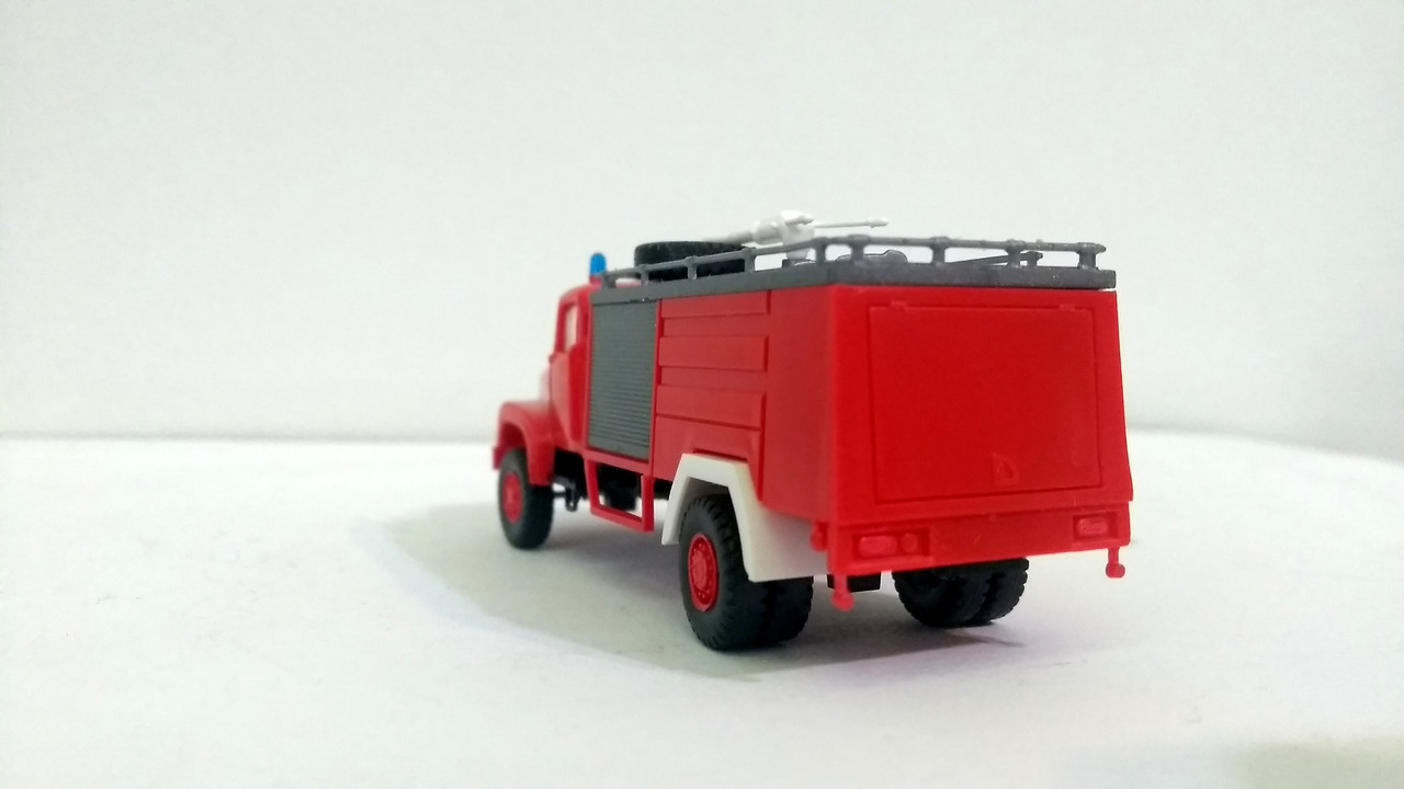 Mach (2443)