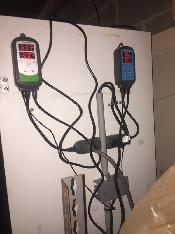 037EF292-FDCA-4D01-B9BB-DC705C831AA4