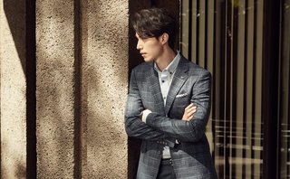 Thơ hoạ Nguyễn Thành Sáng & Tam Muội (2101) Elle-viet-nam-nam-gioi-7-1024x724