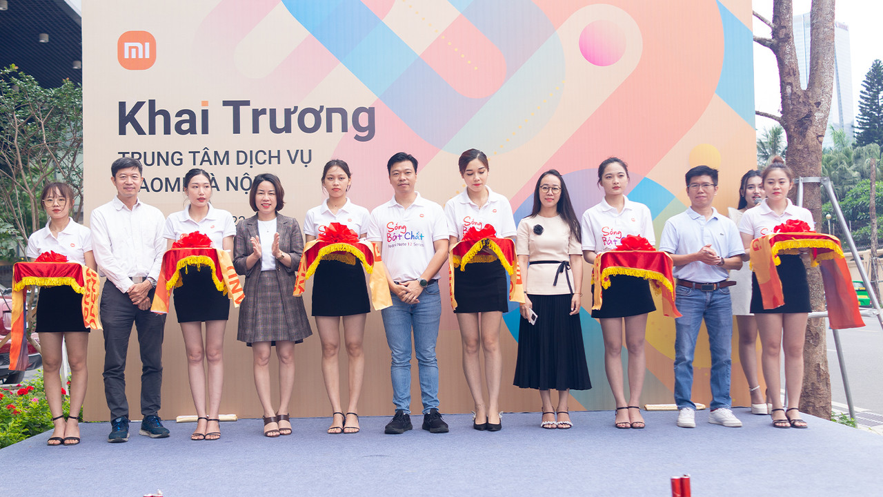 Xiaomi-khai-tr-ng-Trung-t-m-b-o-h-nh-m-i-t-i-H-N-i-kh-ng-nh-cam-k-t-u-t-d-i-h-n-t-i-Vi-t-Nam.jpg