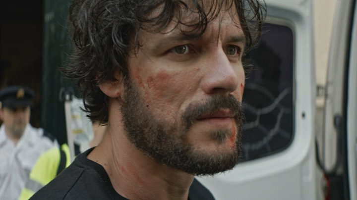 Gigantes S01E01 [404p]