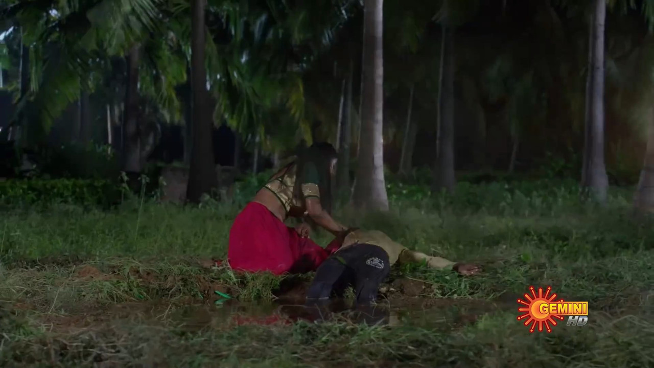 Tamil Seriala actrees navel scene-jyothi.mkv_snapshot_02.10.388