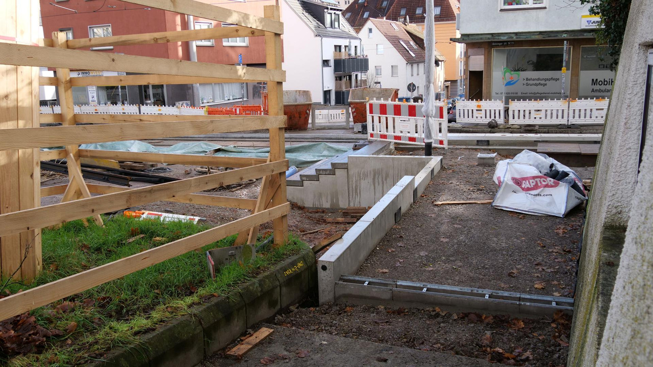 [Bild: 061225-121722-272b.jpg]