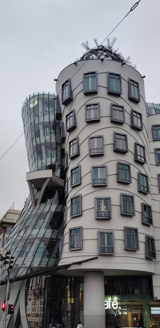 Casa Danzante, Reloj en movimiento y Castillo de Praga - Viena - Bratislava - Praga, Navidad 2024 (5)