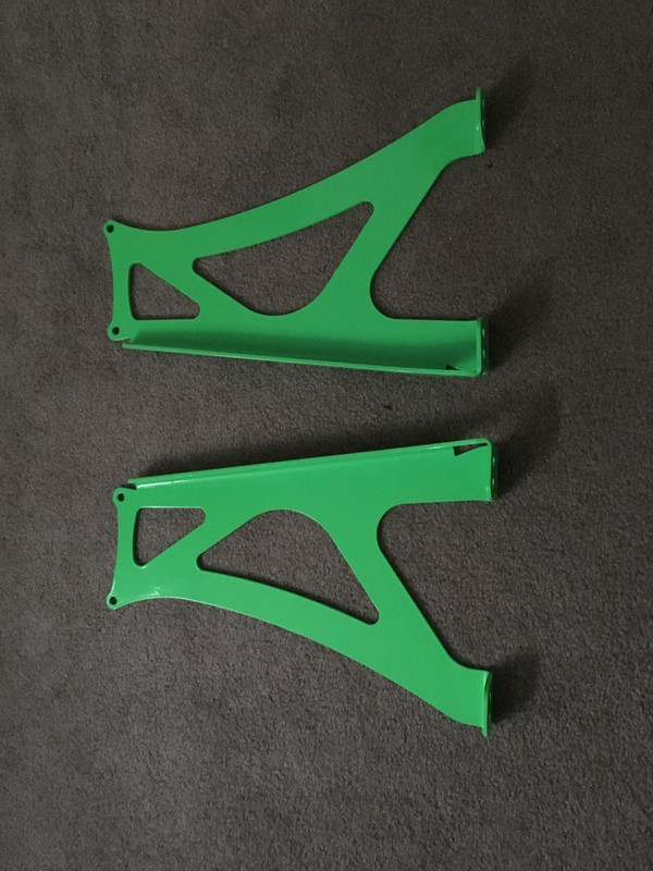 A73BAF5E-55B7-4B7E-8402-08CA5790C4F8