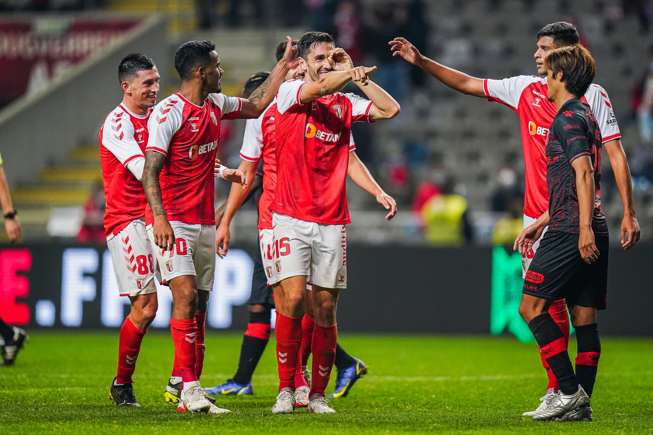 Nhận định, soi kèo SC Braga vs CD Santa Clara, 01h45 ngày 16/12