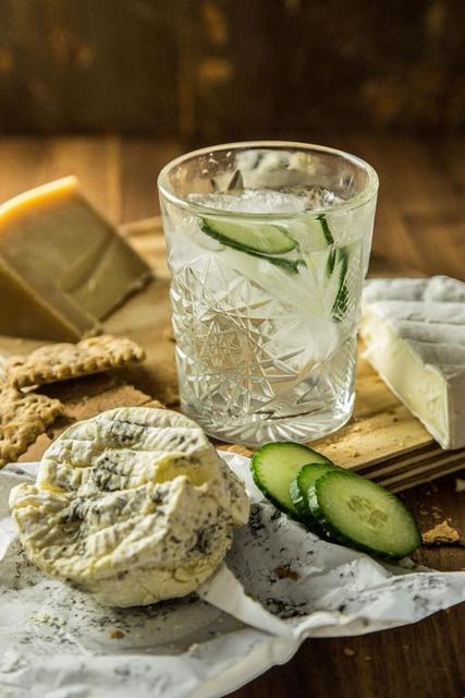 Gin and Cheese Night at Decant Wine and Cheese Deli