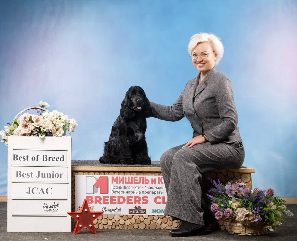 F0614924-6E7B-4D81-8FED-9DC95CC7A6CB