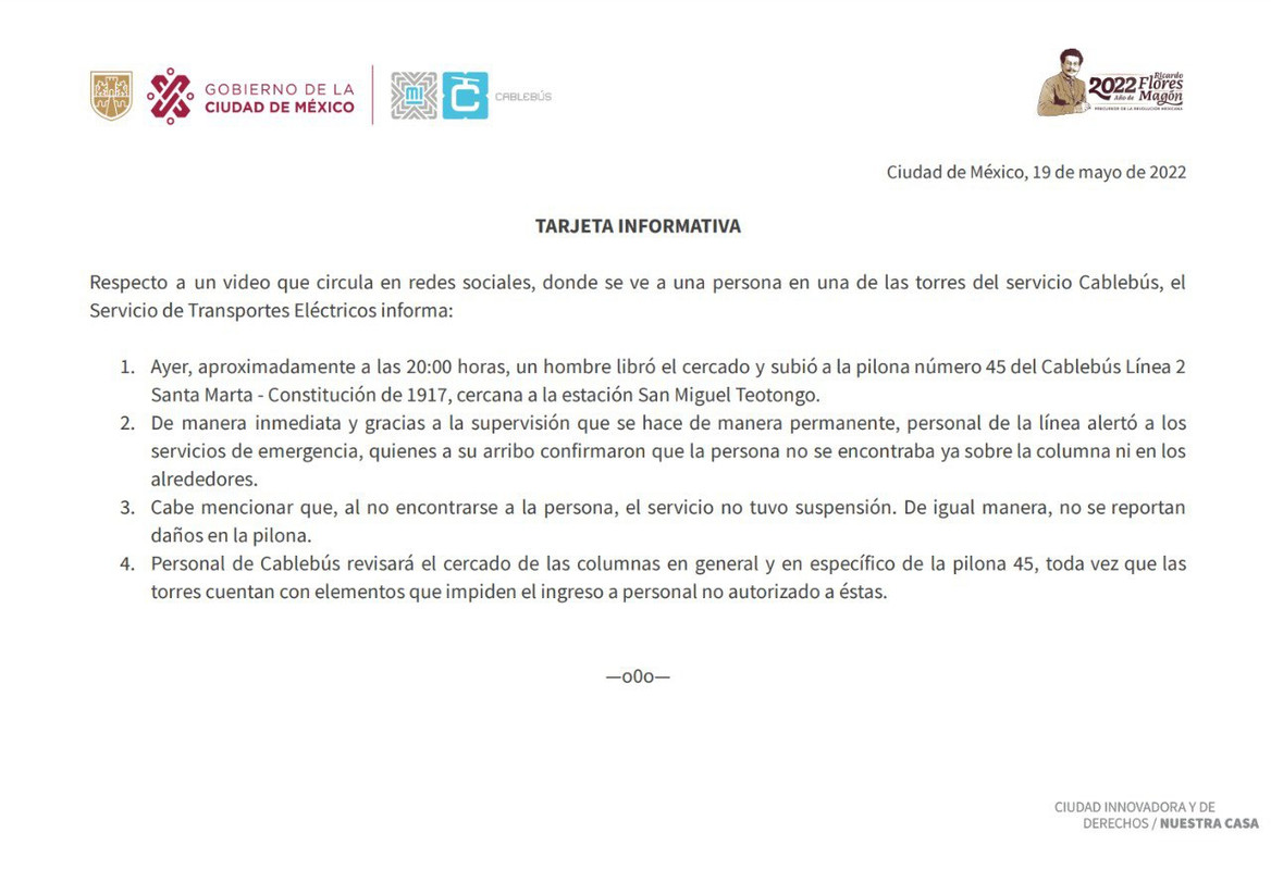 !Bajate wey! Usuarios de cablebús le gritan a sujeto que caminaba en los cables