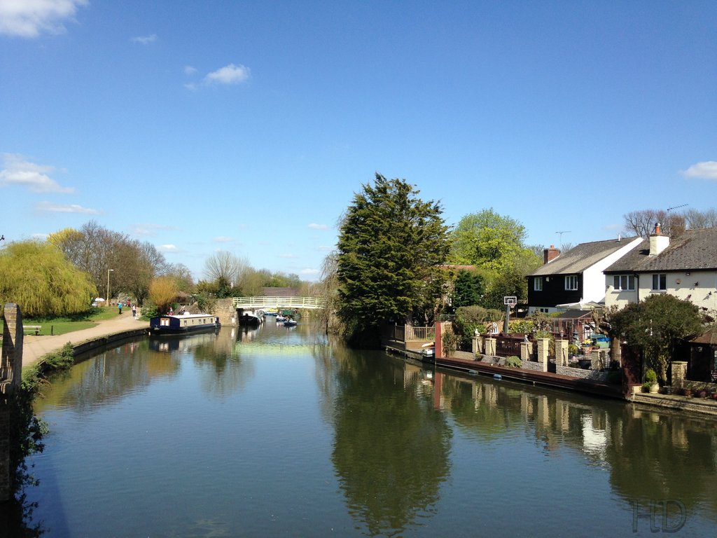 canal-bank-brox-HD.jpg