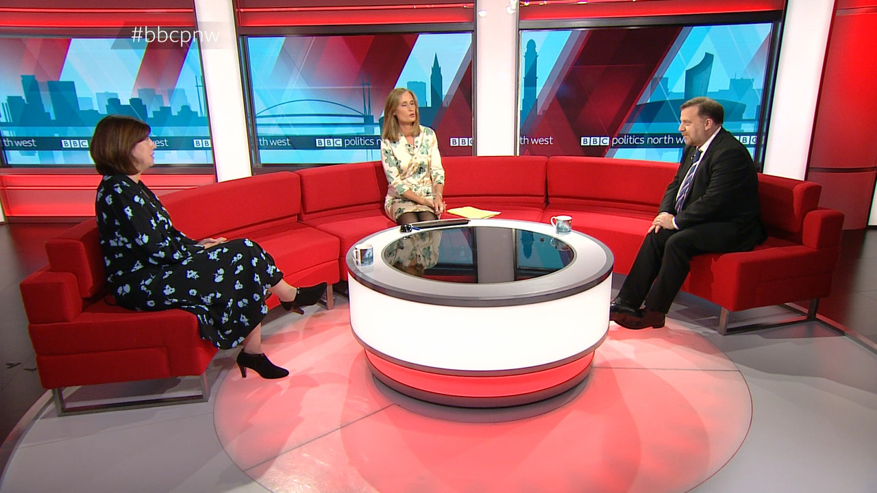 This Is BBC One HD_20211003_08300900.ts_snapshot_06.50.226